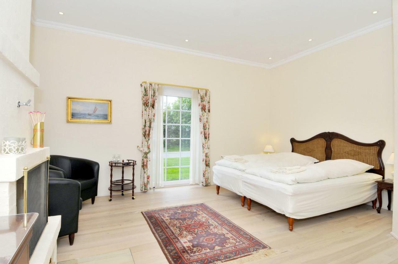 Best Bed Herning Bagian luar foto